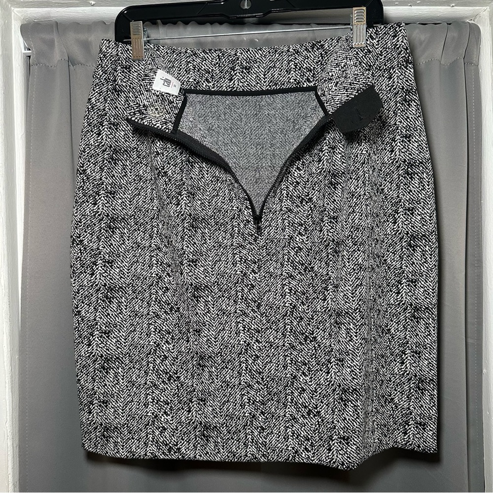 Cabi Elegant Black and White Printed Women's Workwear Pencil Skirt Sz 10 - Picture 9 of 13